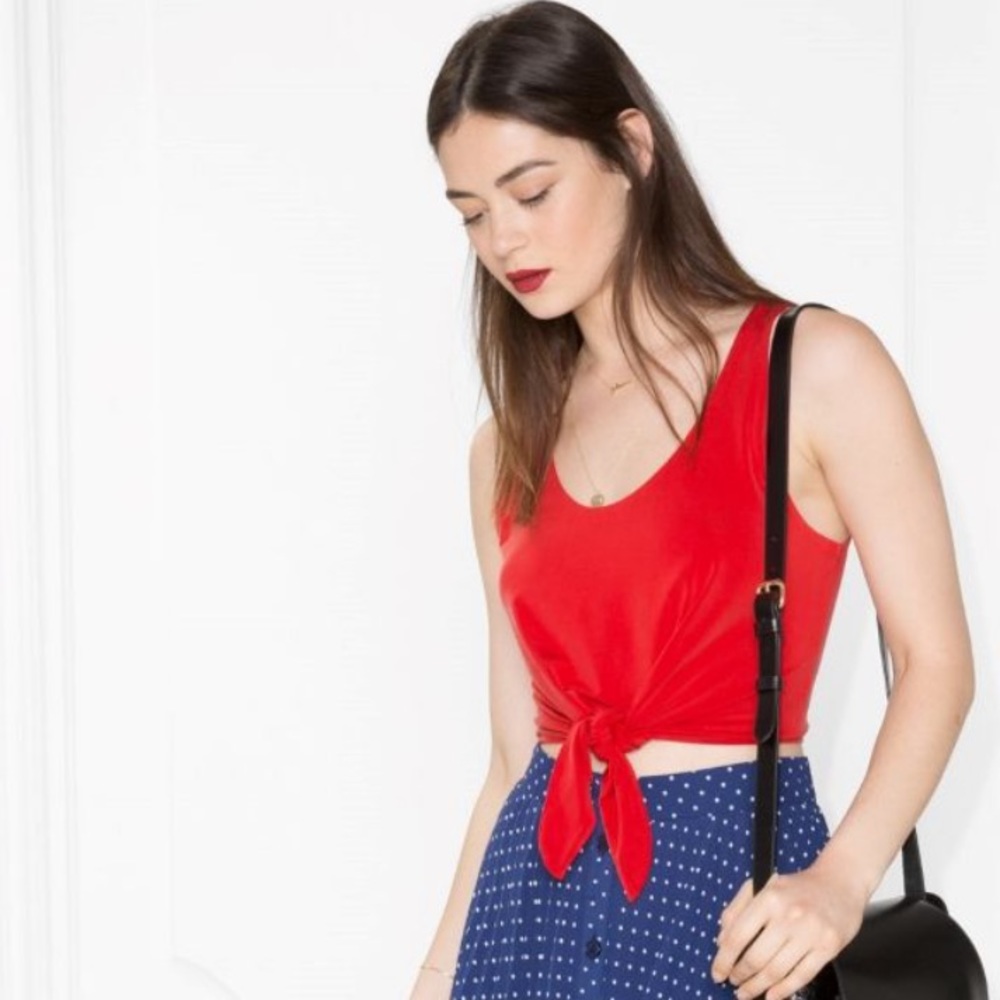 & Other Stories - Knotted Crop Top Red